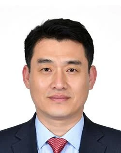 정강 신임 LA총영사 부임 '로즈데일 묘지 참배로 공식 일정 시작'