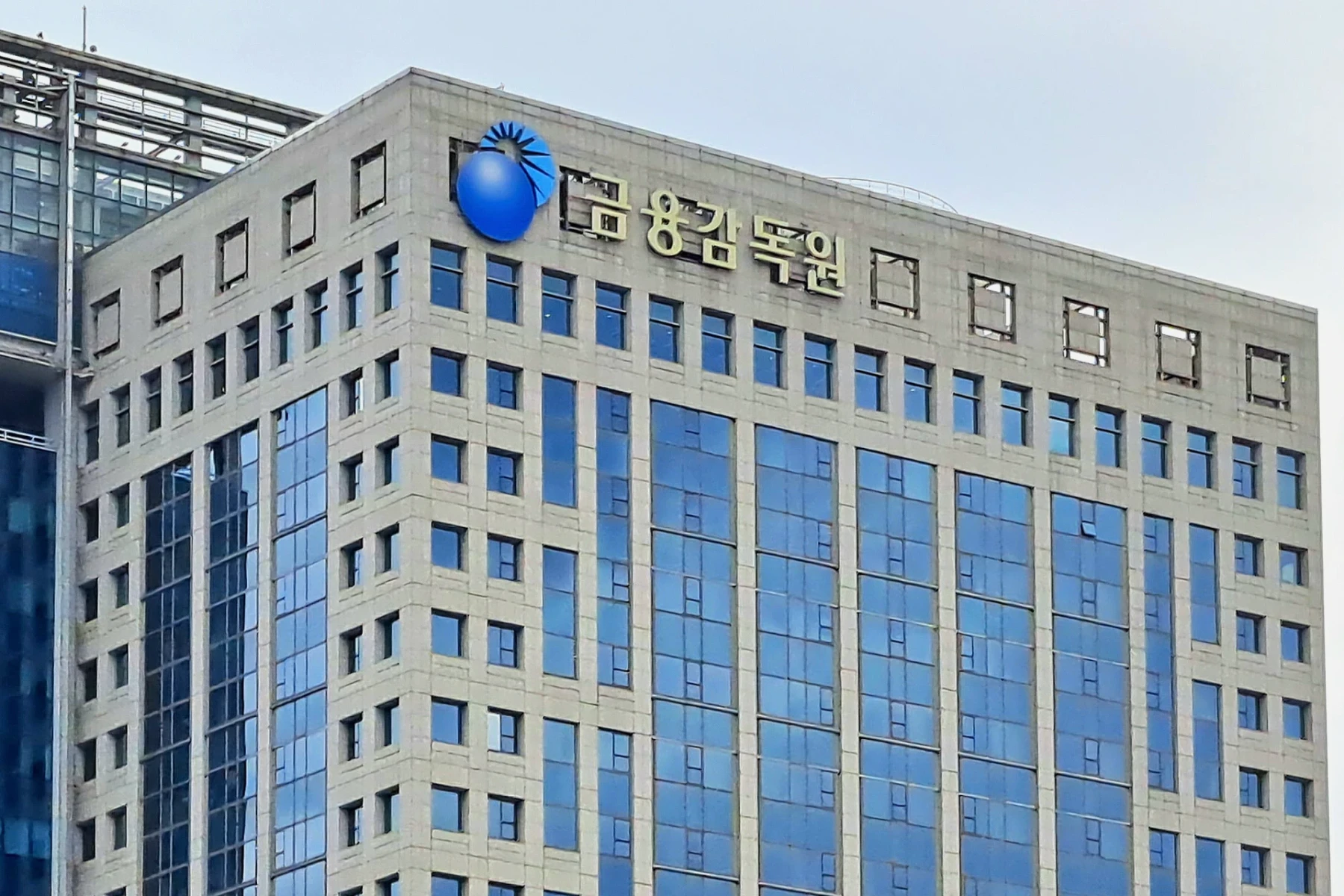 한국 금감원, 채권별 ‘7일 7회’ 추심 연락 제한