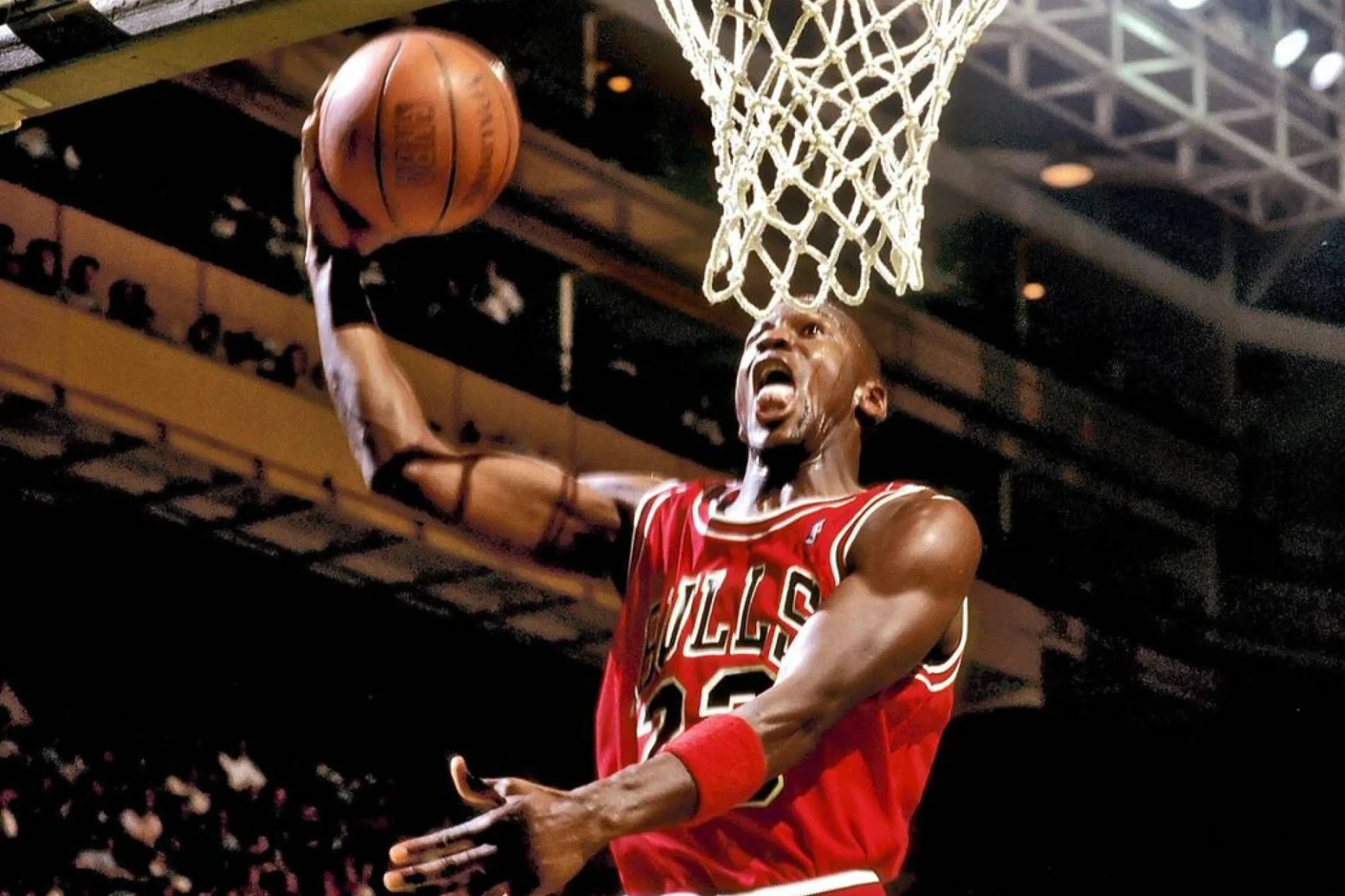 조던의 1998년 NBA 파이널 유니폼, 1226만 달러에 낙찰 최고가 기록