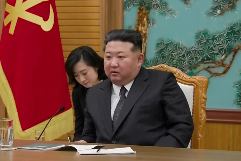 사망설 김정은, 신압록강대교로 깜짝 방중